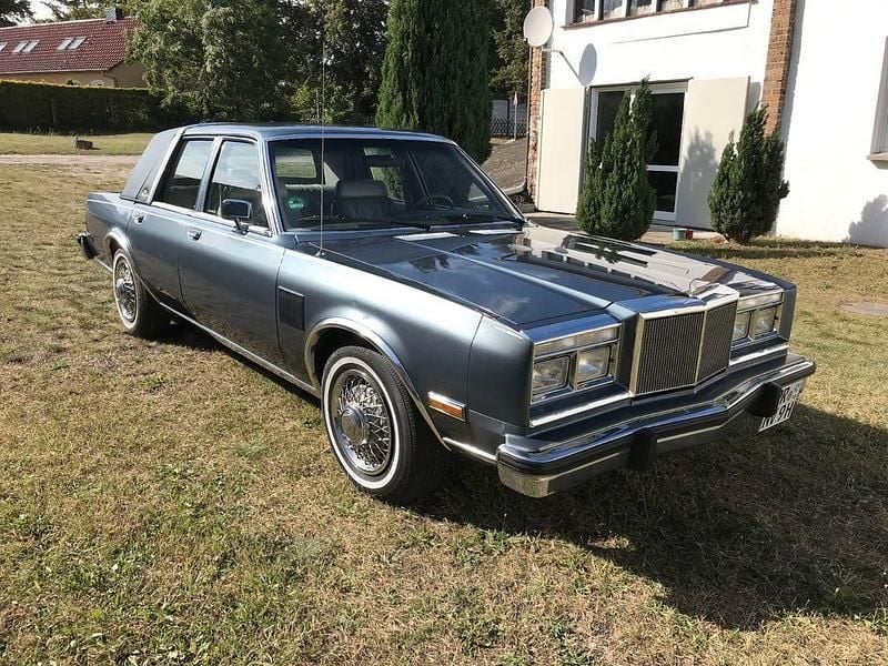 Blau Gebraucht 1987 Chrysler New Yorker Limousine | 9.200 € - Bild 1/4