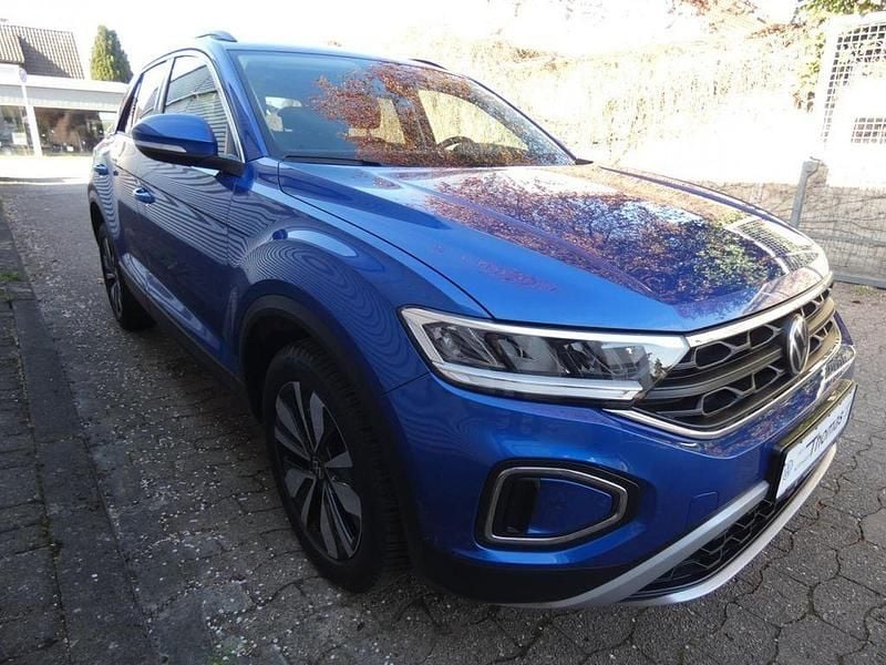 Gebraucht VW T-Roc Move 116 PS (85 kW) 2024 Ravennablau SUV