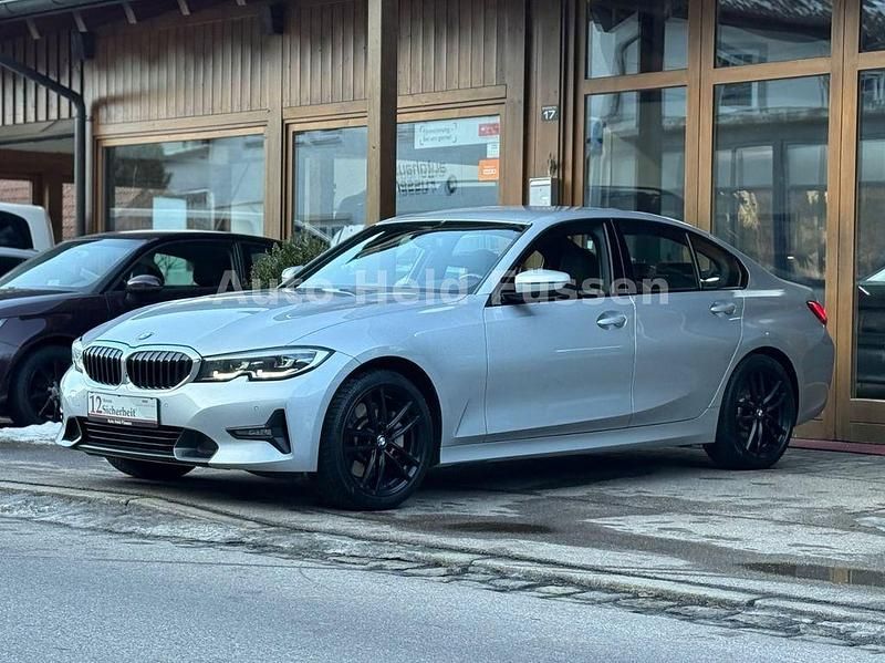 Gebraucht BMW 330 Sport Line 258 PS (189 kW) 2019 Silber Limousine