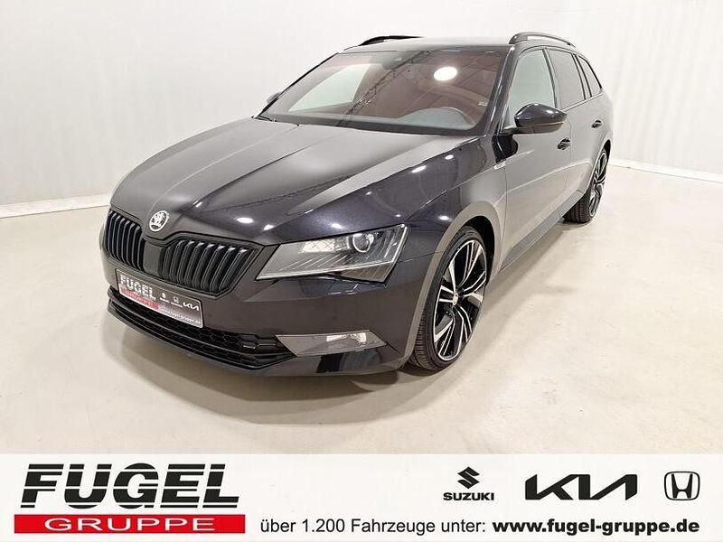 Schwarzmagic perleffekt Gebraucht 2019 Skoda Superb SportLine Kombi | 24.969 € (Guter Preis) - Bild 1/4