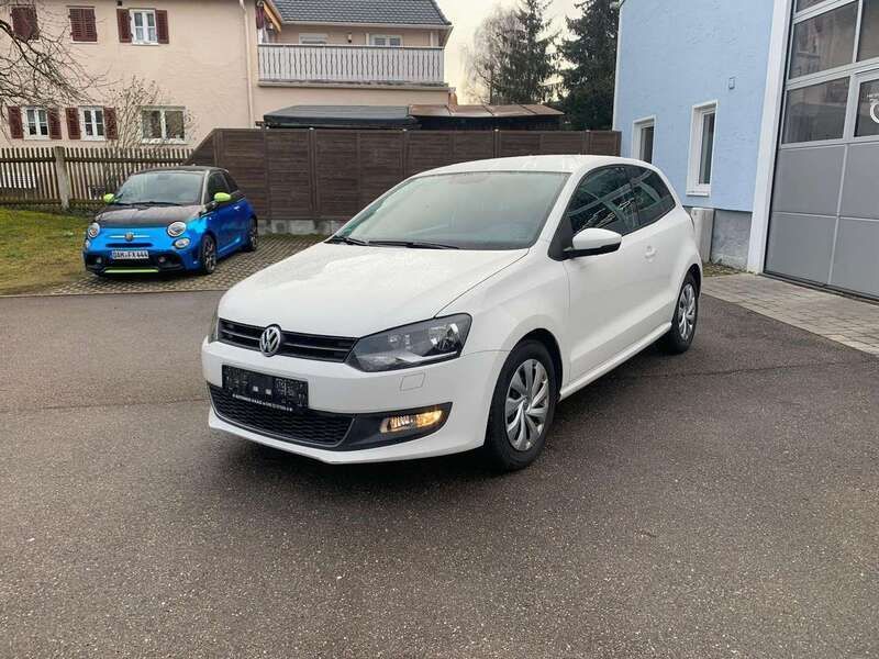 Weiß Gebraucht 2010 VW Polo Highline Limousine | 5.190 € (Fairer Preis) - Bild 1/4