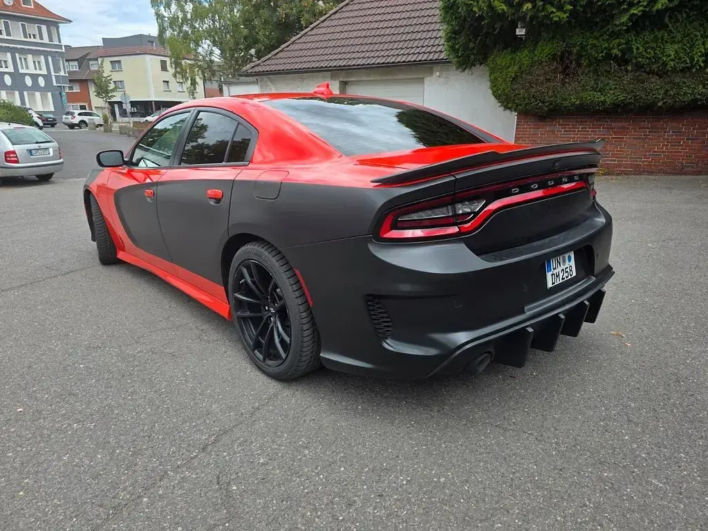 Gebraucht Dodge Charger 492 PS (361 kW) 2021 Orange Limousine