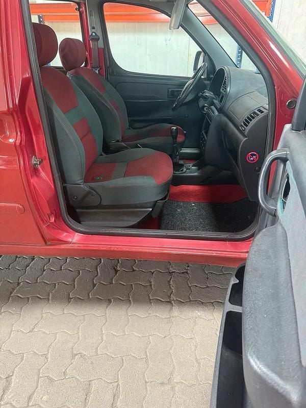 Gebraucht Citroën Berlingo 75 PS (55 kW) 1997 Rot Van / Kleinbus
