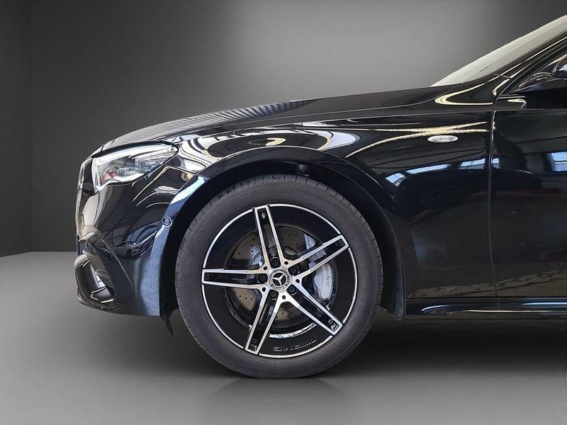 Gebraucht Mercedes E300 AMG 197 PS (144 kW) 2025 Schwarz Limousine