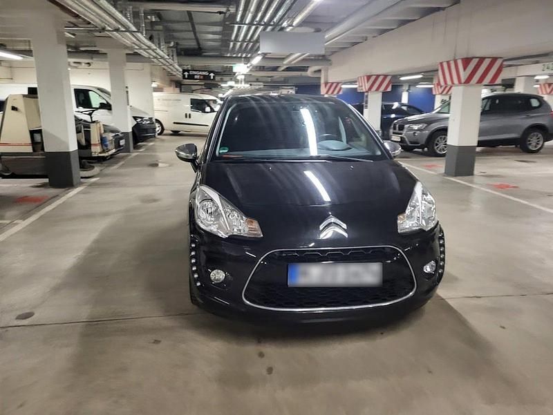 Gebraucht Citroën C3 95 PS (69 kW) 2012 Schwarz Limousine