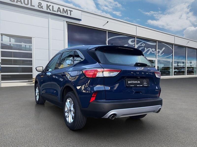 Gebraucht Ford Kuga Titanium 224 PS (164 kW) 2022 Blazerblau SUV
