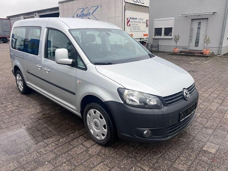 Gebraucht VW Caddy Maxi 109 PS (80 kW) 2011 Silber Van / Kleinbus