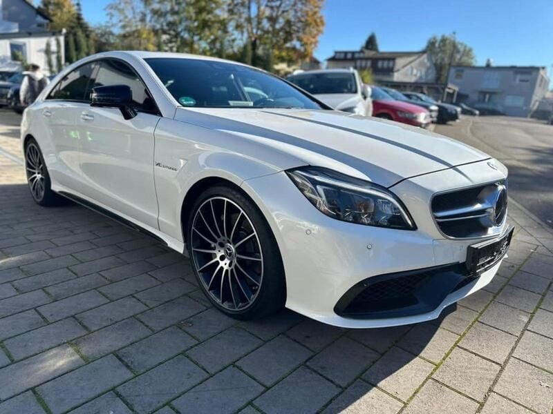 Weiß Gebraucht 2015 Mercedes CLS63 AMG AMG Limousine | 53.900 € (Teuer) - Bild 1/4