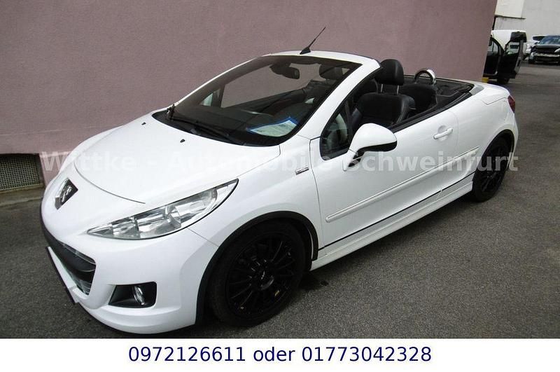 Weiß Gebraucht 2012 Peugeot 207 CC Allure Cabrio | 4.990 € (Fairer Preis) - Bild 1/4