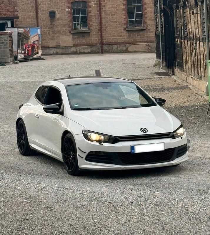 Weiß Gebraucht 2013 VW Scirocco Match Coupé | 10.999 € (Superpreis) - Bild 1/4