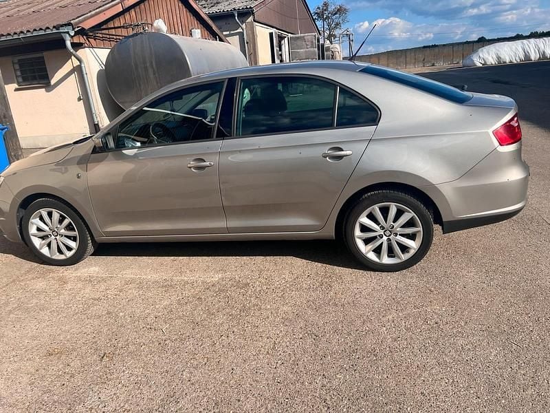 Second-hand Seat Toledo Reference 86 CP (63 kW) 2014 Hatchback