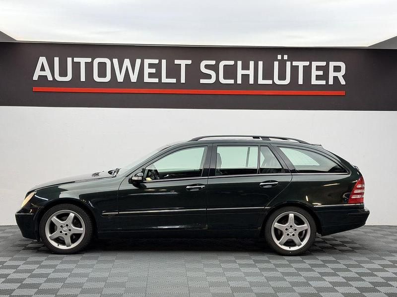 Gebraucht Mercedes C320 Elegance 218 PS (160 kW) 2002 Grün Kombi