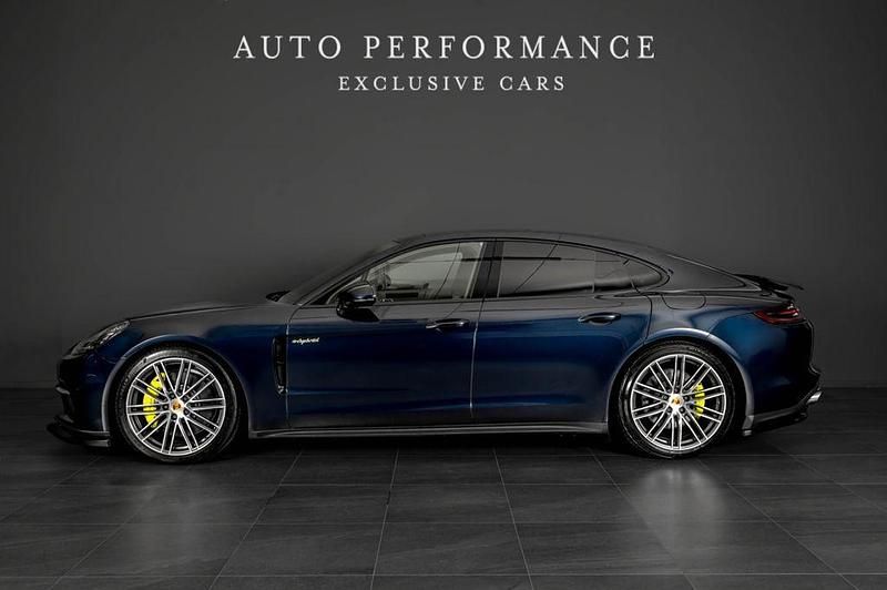 Gebraucht Porsche Panamera 4 330 PS (242 kW) 2018 Blau Limousine