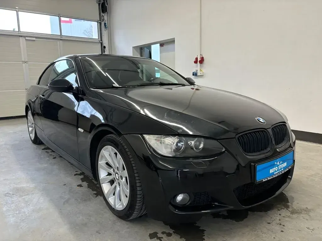 Gebraucht BMW 320 Cabriolet M Sport 170 PS (125 kW) 2008 Schwarz Cabrio