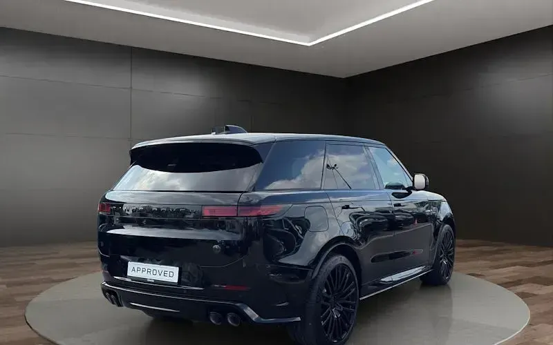 Gebraucht Land Rover Range Rover Sport 635 PS (467 kW) 2026 Schwarz SUV