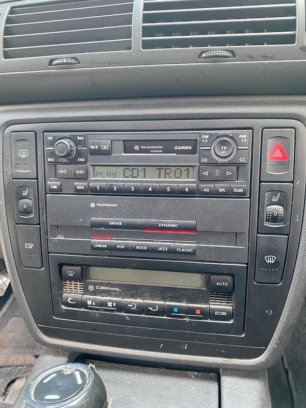 Gebraucht VW Passat 131 PS (96 kW) 2004 Blau Kombi