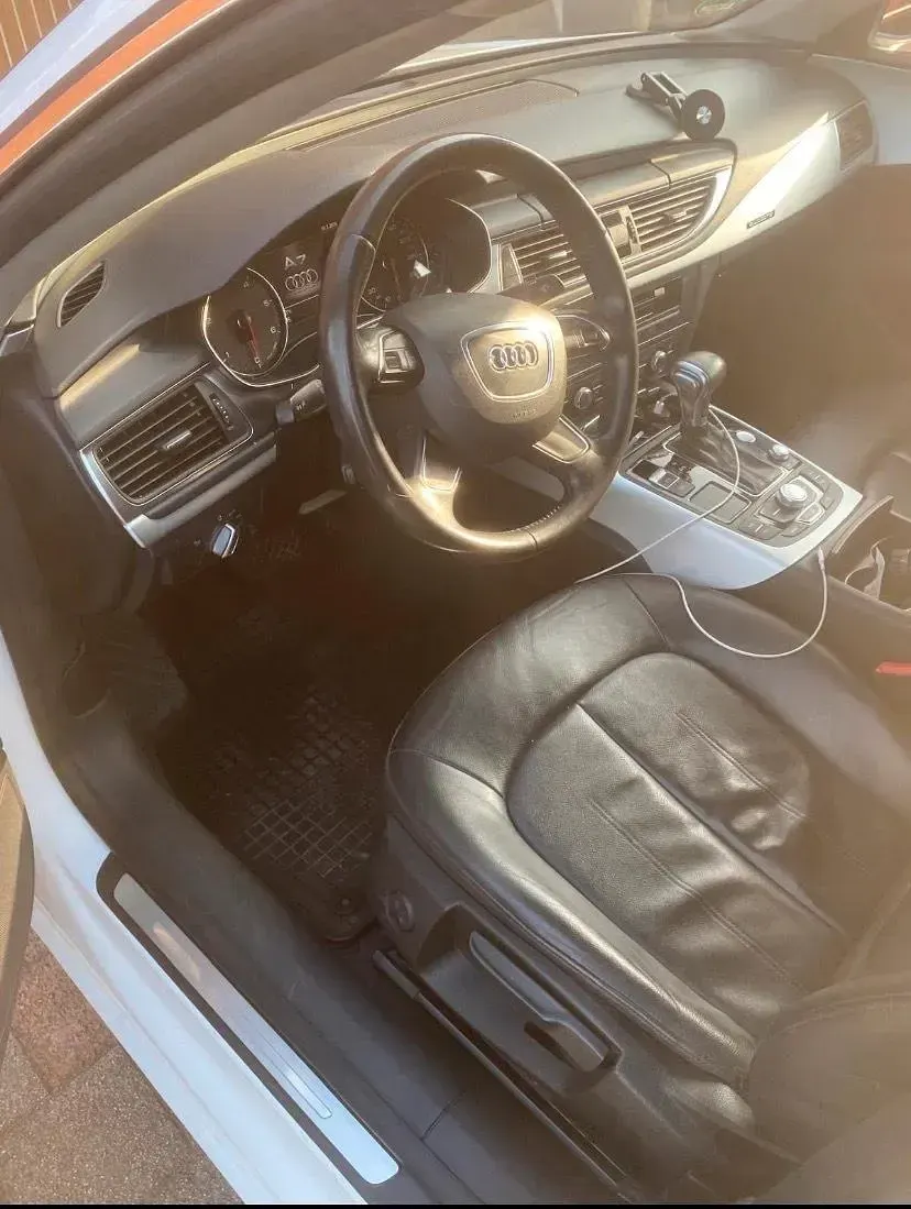 Gebraucht Audi A7 245 PS (180 kW) 2012 Weiß Kleinwagen