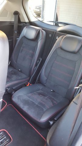 Gebraucht Ford S-MAX Titanium S 163 PS (119 kW) 2011 Schwarz metallic Van / Kleinbus