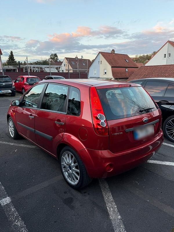 Gebraucht Ford Fiesta 68 PS (50 kW) 2006 Orange Kleinwagen