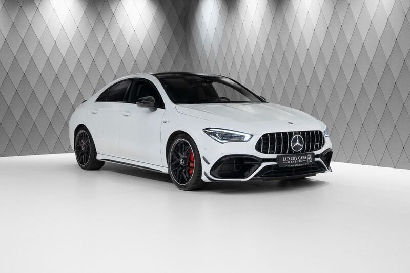 Weiß Gebraucht 2020 Mercedes CLA45 AMG AMG Limousine | 53.950 € (Teuer) - Bild 1/4