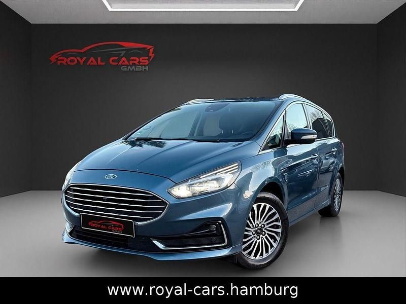 Gebraucht Ford S-MAX Titanium 190 PS (139 kW) 2020 Blau Van / Kleinbus