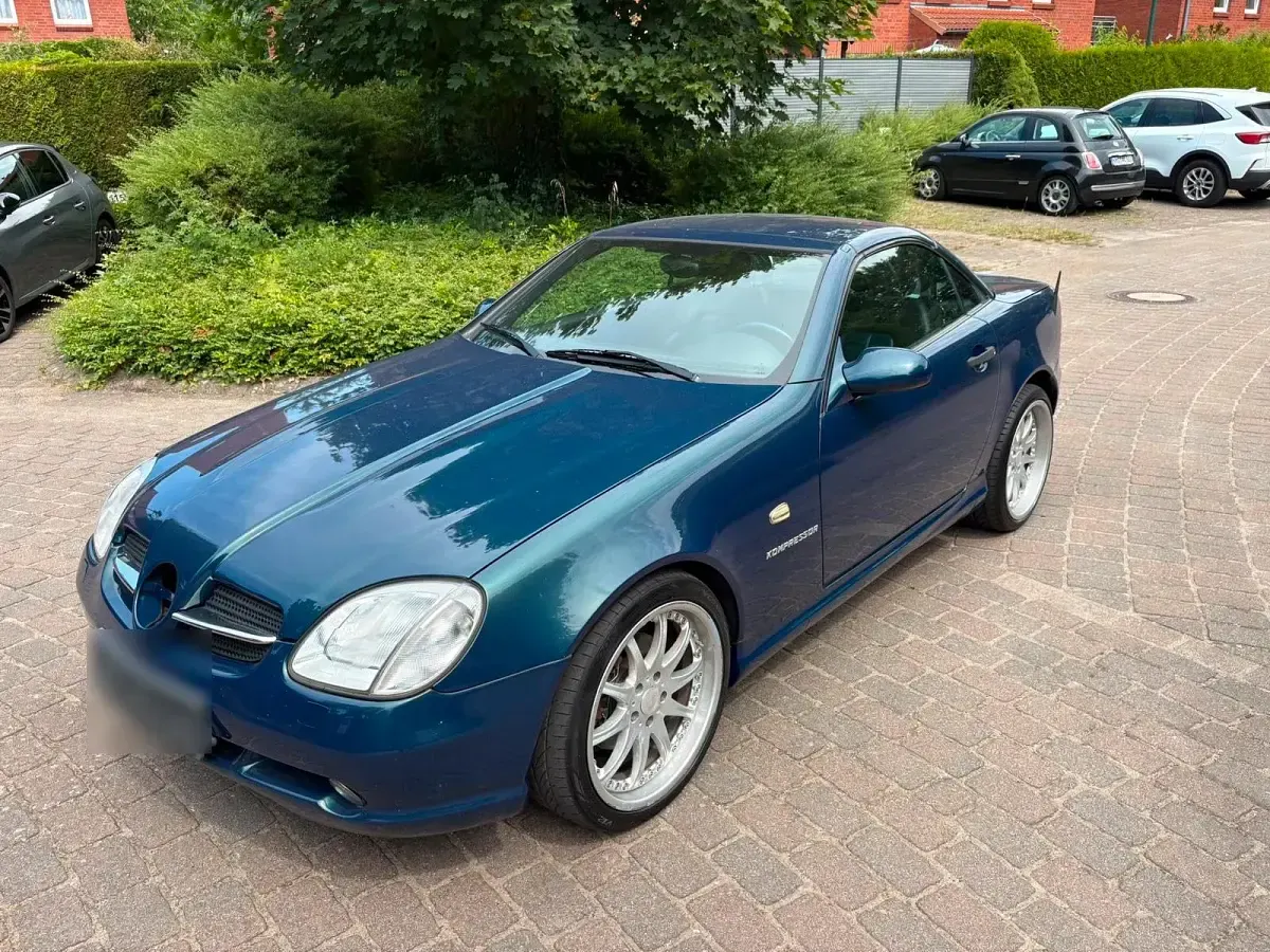 Gebraucht Mercedes SLK230 193 PS (141 kW) 1999 Blau Cabrio
