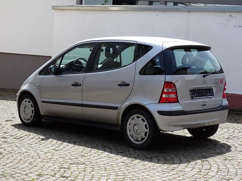 Gebraucht Mercedes A170 95 PS (69 kW) 2001 Silber Limousine