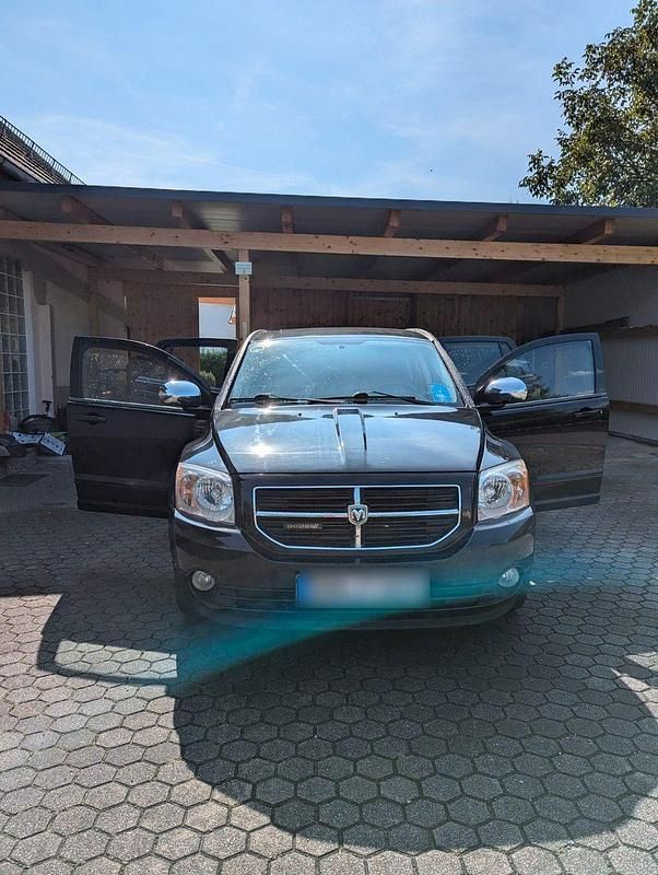 Schwarz Gebraucht 2011 Dodge Caliber SXT SUV | 3.000 € - Bild 1/4