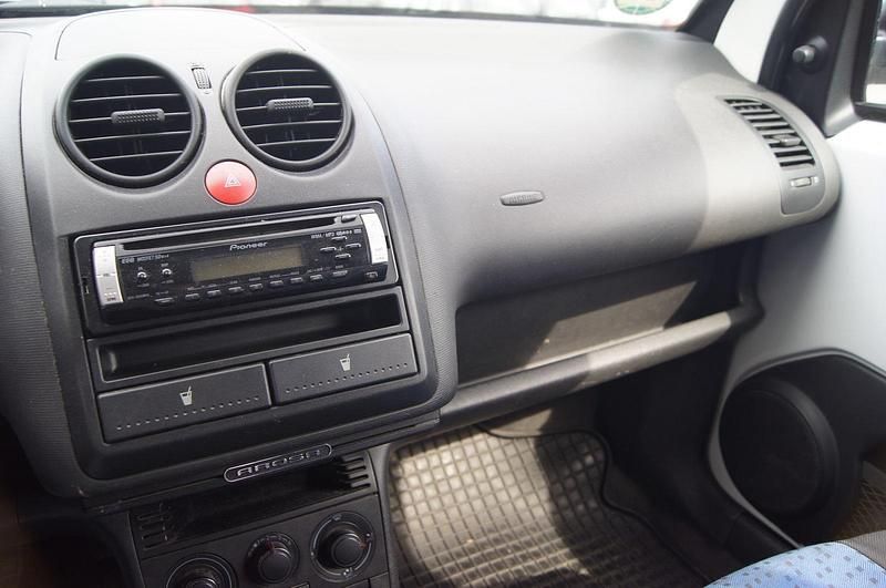 Second-hand Seat Arosa 2003 Argintiu Hatchback