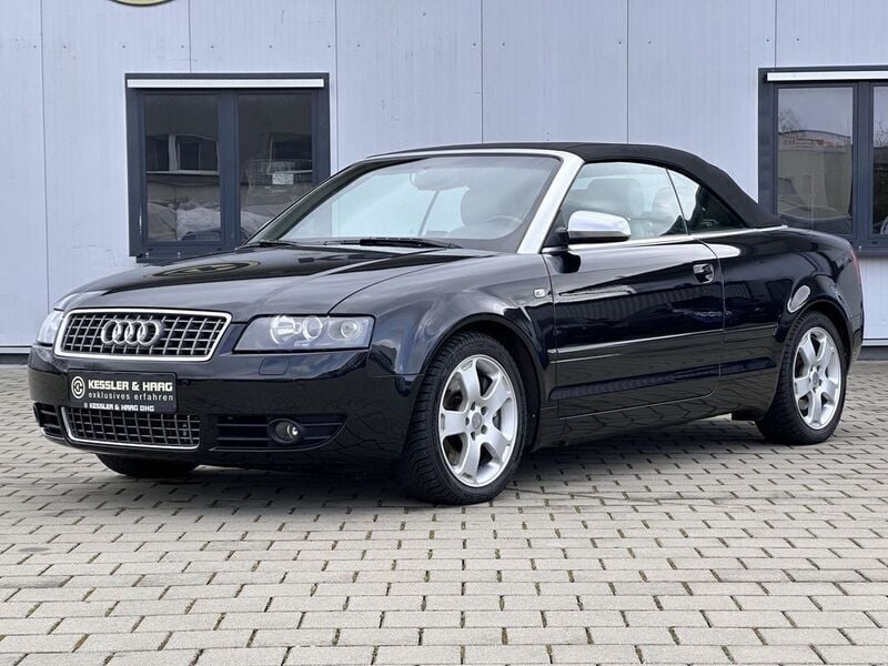 Gebraucht Audi S4 Cabriolet Sport 344 PS (253 kW) 2004 Ebonyschwarz perleffekt Cabrio