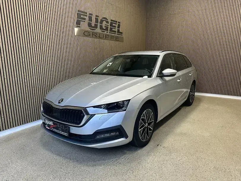 Gebraucht Skoda Octavia Ambition 150 PS (110 kW) 2021 Silber Kombi
