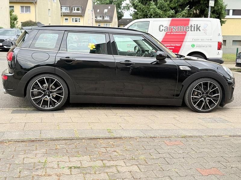 Schwarz Gebraucht 2018 Mini Cooper S Clubman Kombi | 16.900 € (Guter Preis) - Bild 1/4