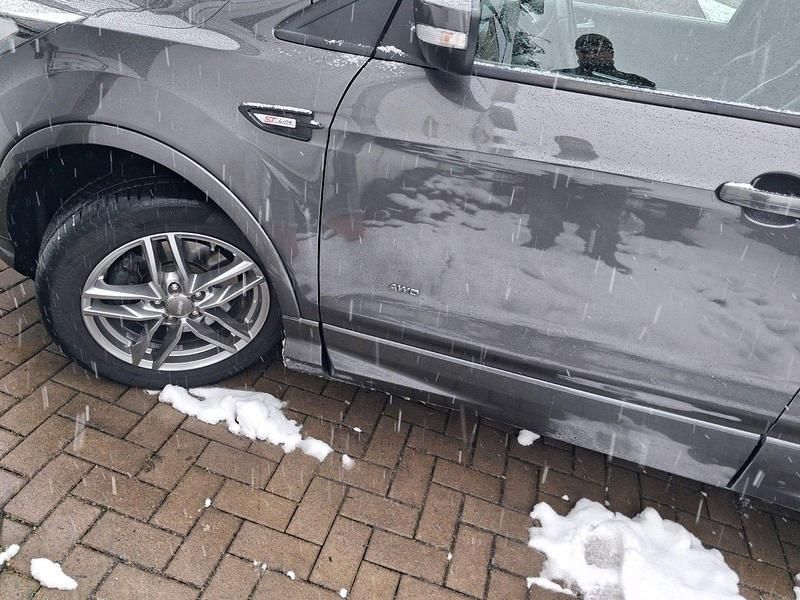 Gebraucht Ford Kuga ST-Line 150 PS (110 kW) 2018 Grau SUV