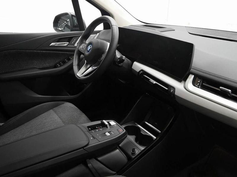 Gebraucht BMW 225 245 PS (180 kW) 2024 Schwarz Van / Kleinbus