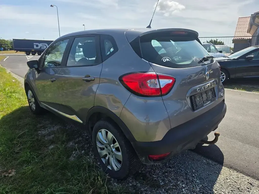 Gebraucht Renault Captur Dynamique 90 PS (66 kW) 2014 Grau SUV