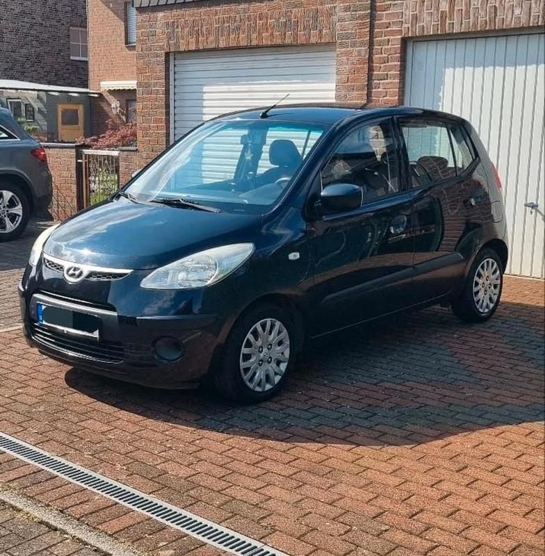 Schwarz Gebraucht 2009 Hyundai i10 Kleinwagen | 2.700 € (Fairer Preis) - Bild 1/4