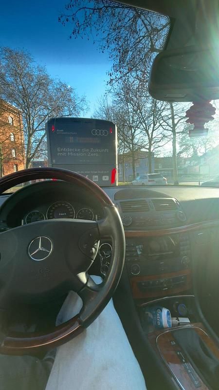 Gebraucht Mercedes E240 177 PS (130 kW) 2002 Limousine