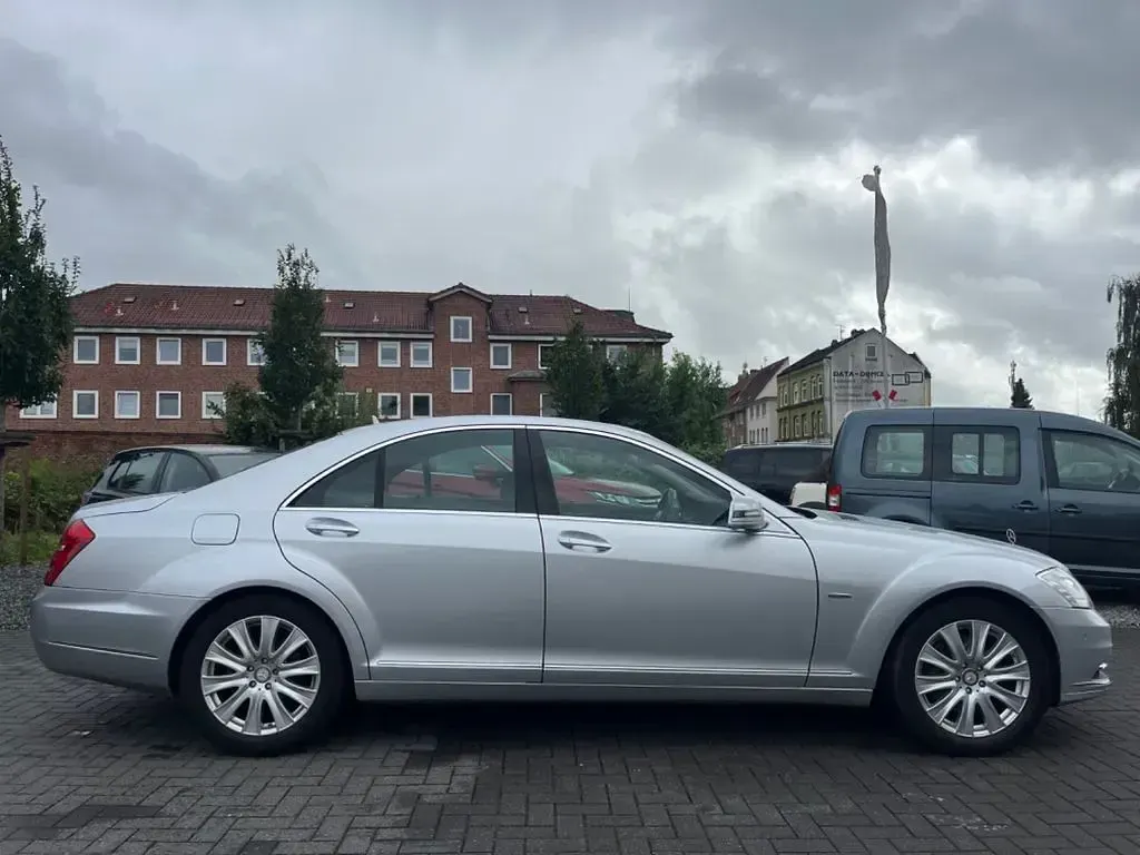 Gebraucht Mercedes S350 235 PS (172 kW) 2010 Silber Limousine