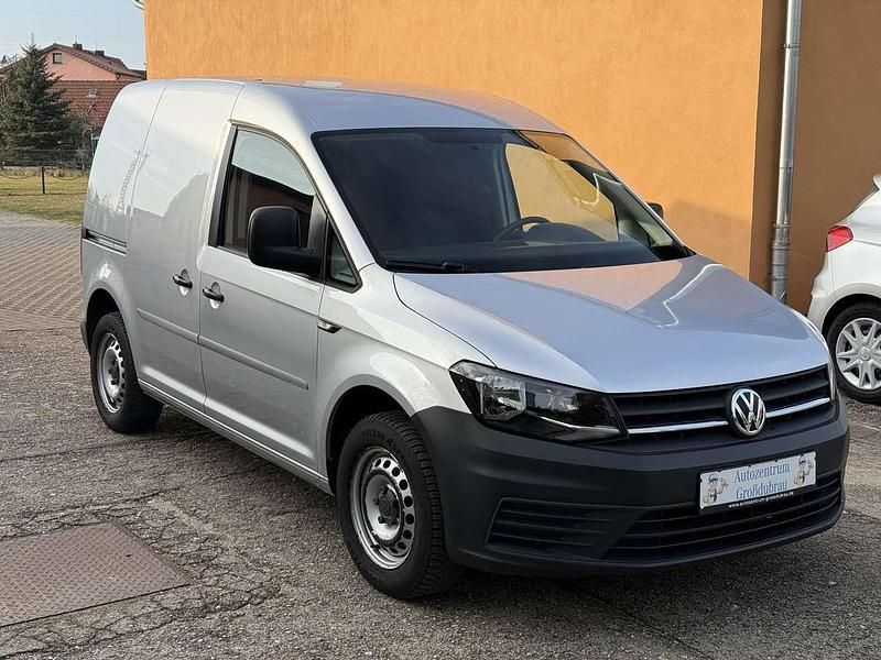 Usata VW Caddy 84 CV (61 kW) 2018 Argento Monovolume