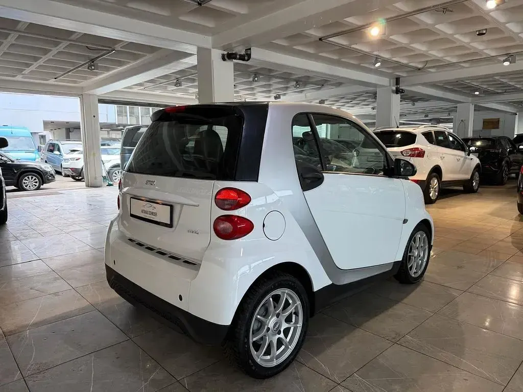 Gebraucht Smart ForTwo Coupé 61 PS (44 kW) 2015 Silber Coupé