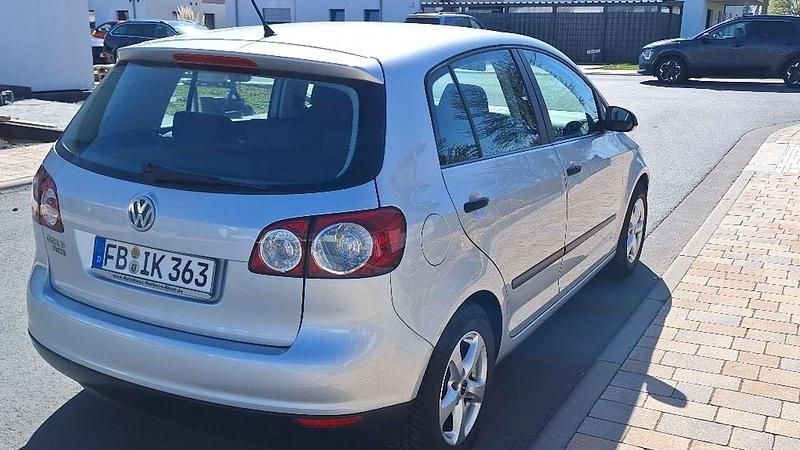 Gebraucht VW Golf VI Trendline 80 PS (58 kW) 2008 Silber Kleinwagen