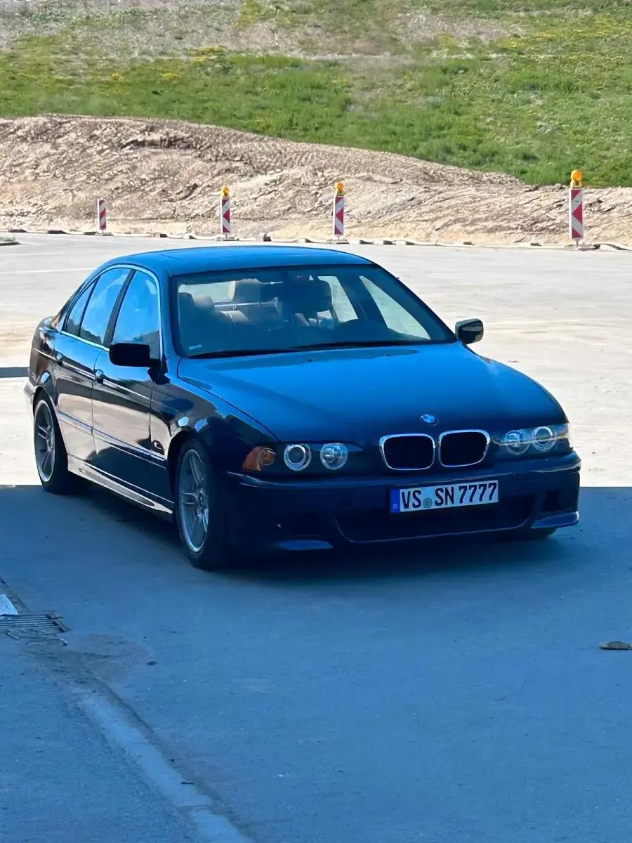 Gebraucht BMW 520 170 PS (125 kW) 2002 Blau Limousine