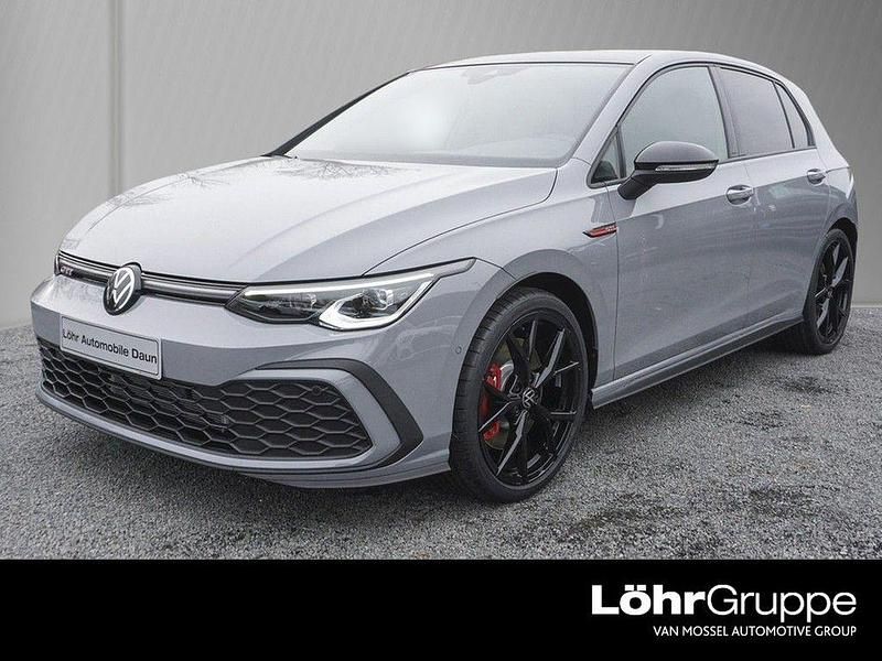 Mondsteingrau Gebraucht 2024 VW Golf VIII GTI Limousine | 34.980 € (Teuer) - Bild 1/4