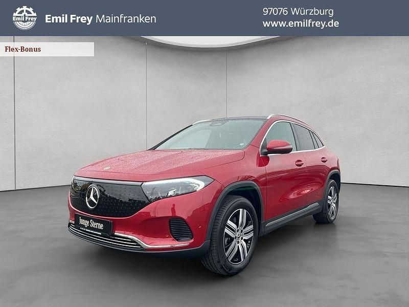 Gebraucht Mercedes EQA300 Advanced 167 kW (228 PS) 2024 Rot SUV