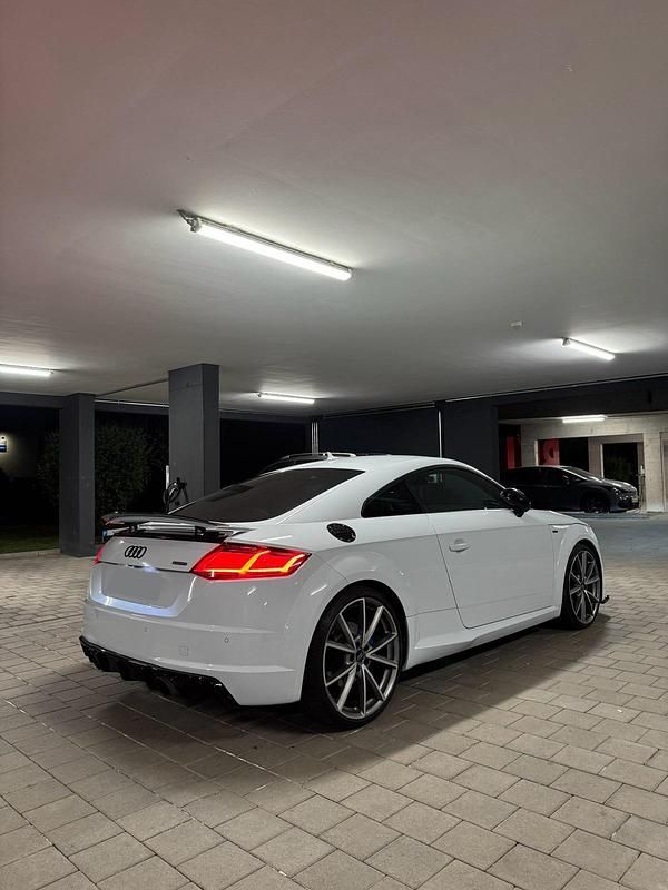 Gebraucht Audi TT Ambiente 230 PS (169 kW) 2018 Weiß Coupé
