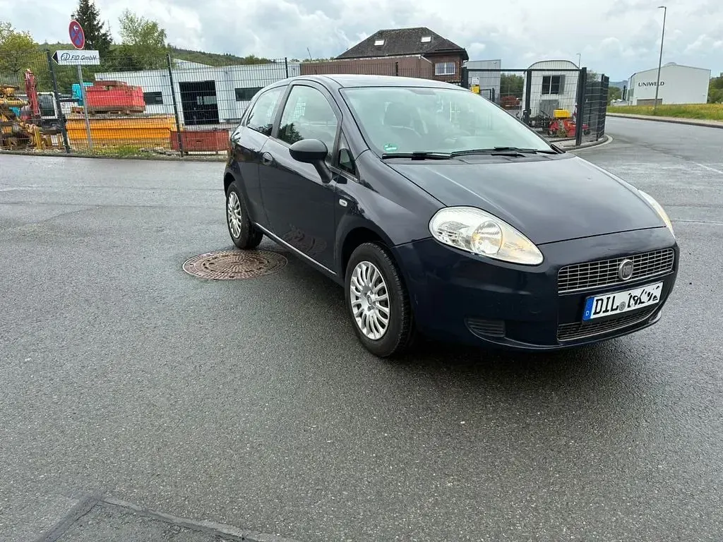 Gebraucht Fiat Punto Evo Dynamic 65 PS (47 kW) 2009 Blau Kleinwagen