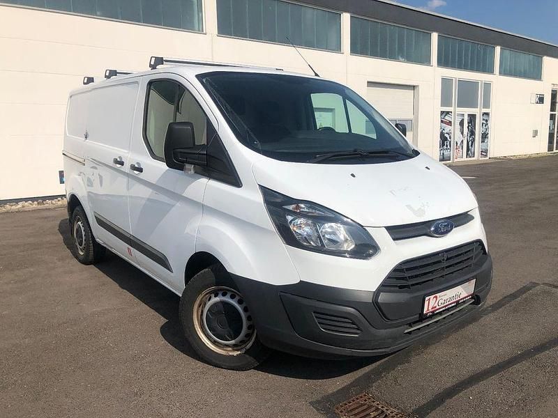 Second-hand Ford Transit Custom 105 CP (77 kW) 2016 Alb Monovolum