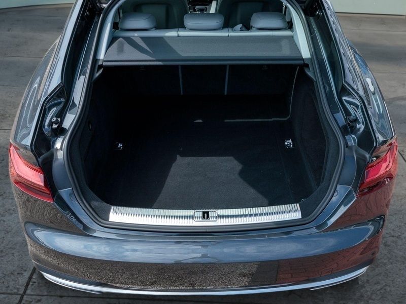 Gebraucht Audi A5 Sportback Advanced 204 PS (150 kW) 2023 Grau Kleinwagen