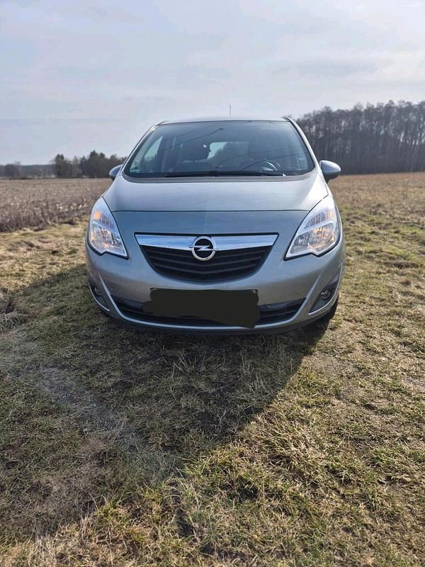 Gebraucht Opel Meriva 95 PS (69 kW) 2013 Grau Van / Kleinbus
