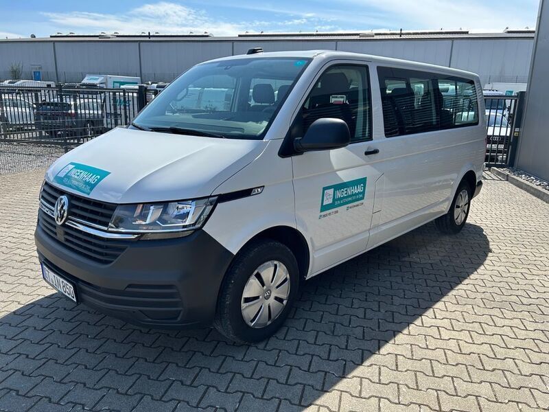 Weiß Gebraucht 2023 VW T6.1 Comfortline Van | 37.980 € (Teuer) - Bild 1/4
